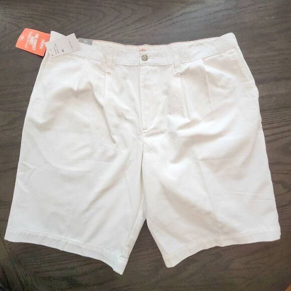 Dockers Perfect Short Pleated NWT white Size 40 - Picture 1 of 7